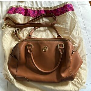 Tory Burch is only stored.. in good condition